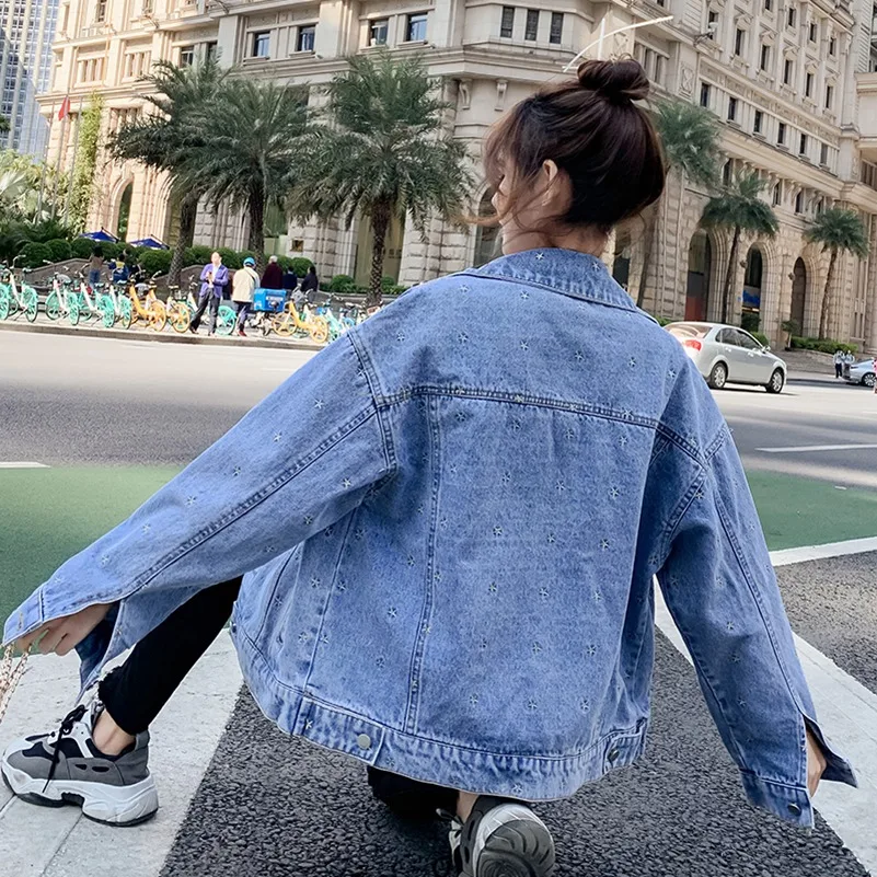 Женская джинсовая куртка свободная с вышивкой в виде звезд новинка весны 2021 |