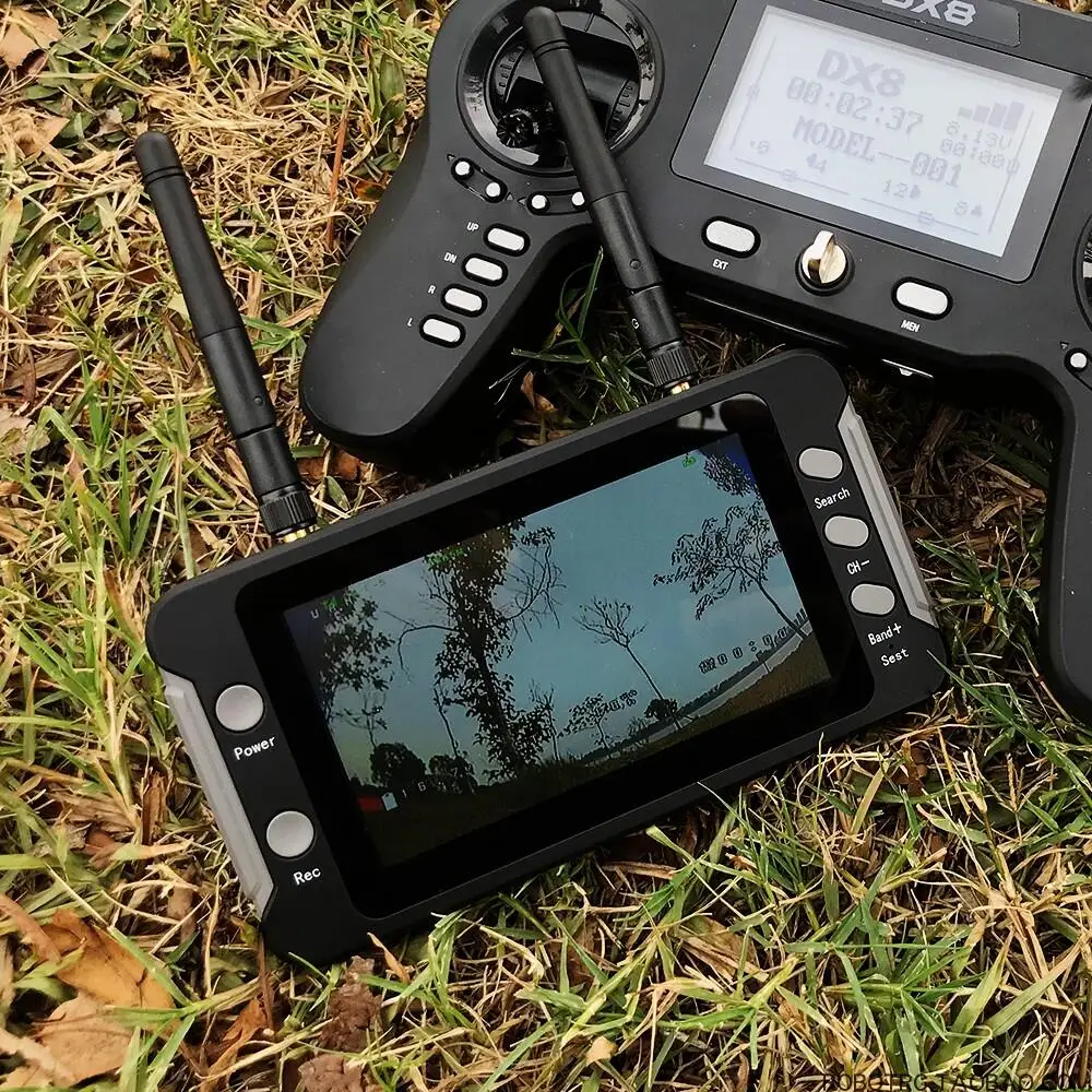 4,3 pulgadas LCD Pantalla 16:9 5,8G FPV Monitor con DVR 40CH NTSC/PAL/b&uacute;squeda autom&aacute;tica de grabaci&oacute;n de v&iacute;deo para multic&oacute;ptero con radio control FPV Drone parte-0