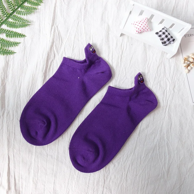 one pair Хлопковые милые smaile носки женские короткие забавные носки женские цветные носки женские Харадзюку носки хлопковые модные носки - Цвет: one pair