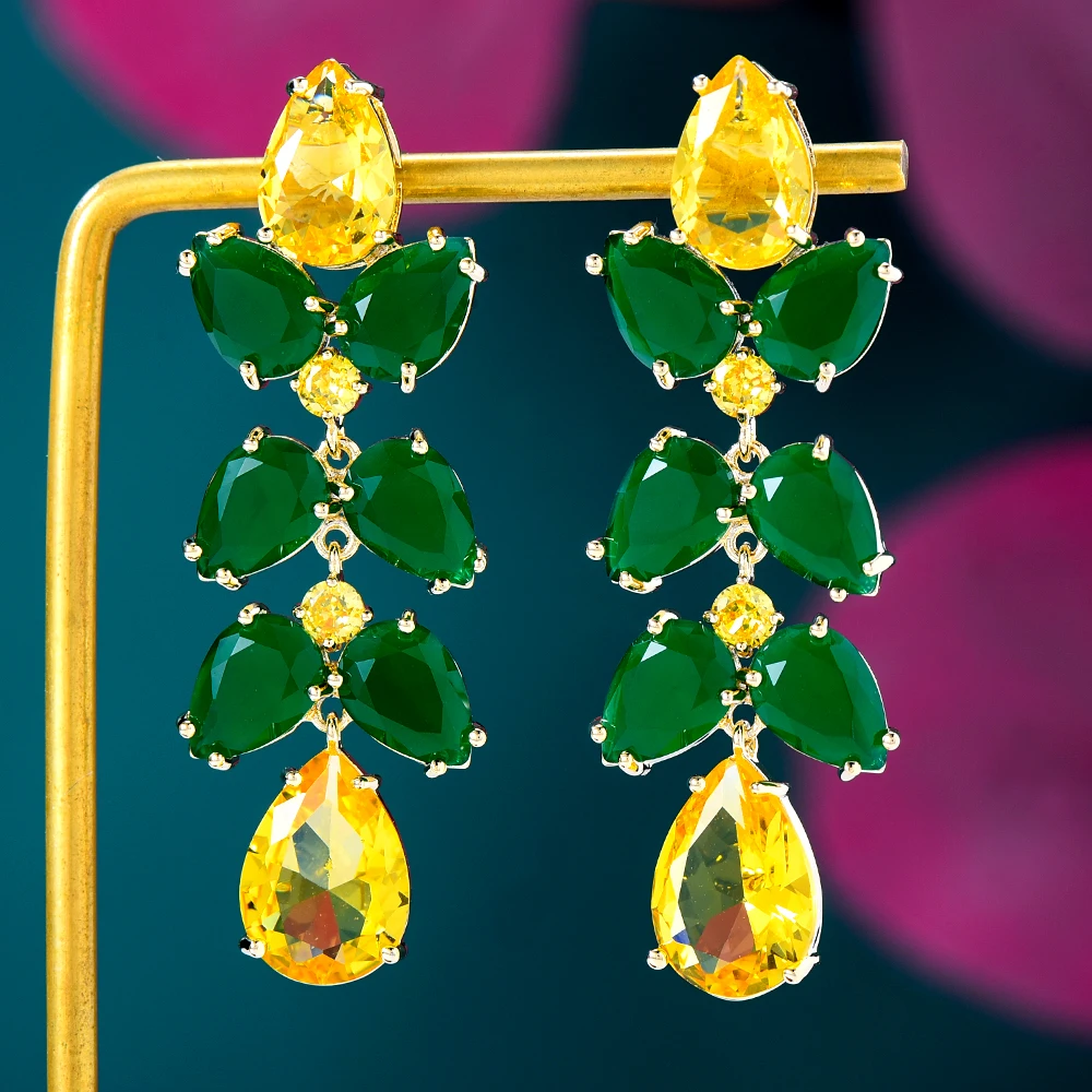 

Soramoore 2022 Charms Luxury Clear CZ Pendant Earring Full Mirco Paved Crystal Zircon Dubai Wedding Drop Earring Fashion Jewelry