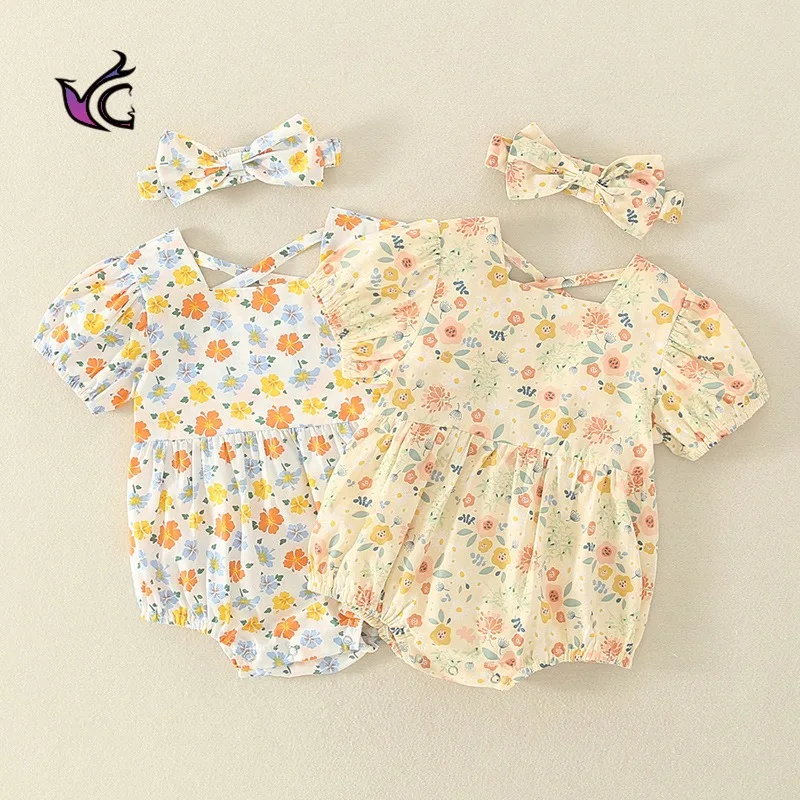 

Yg Брендовая одежда для детей 021 новые летние сандалии на танкетке с декоративным цветочным рисунком и с короткими рукавами, костюм для девоч...