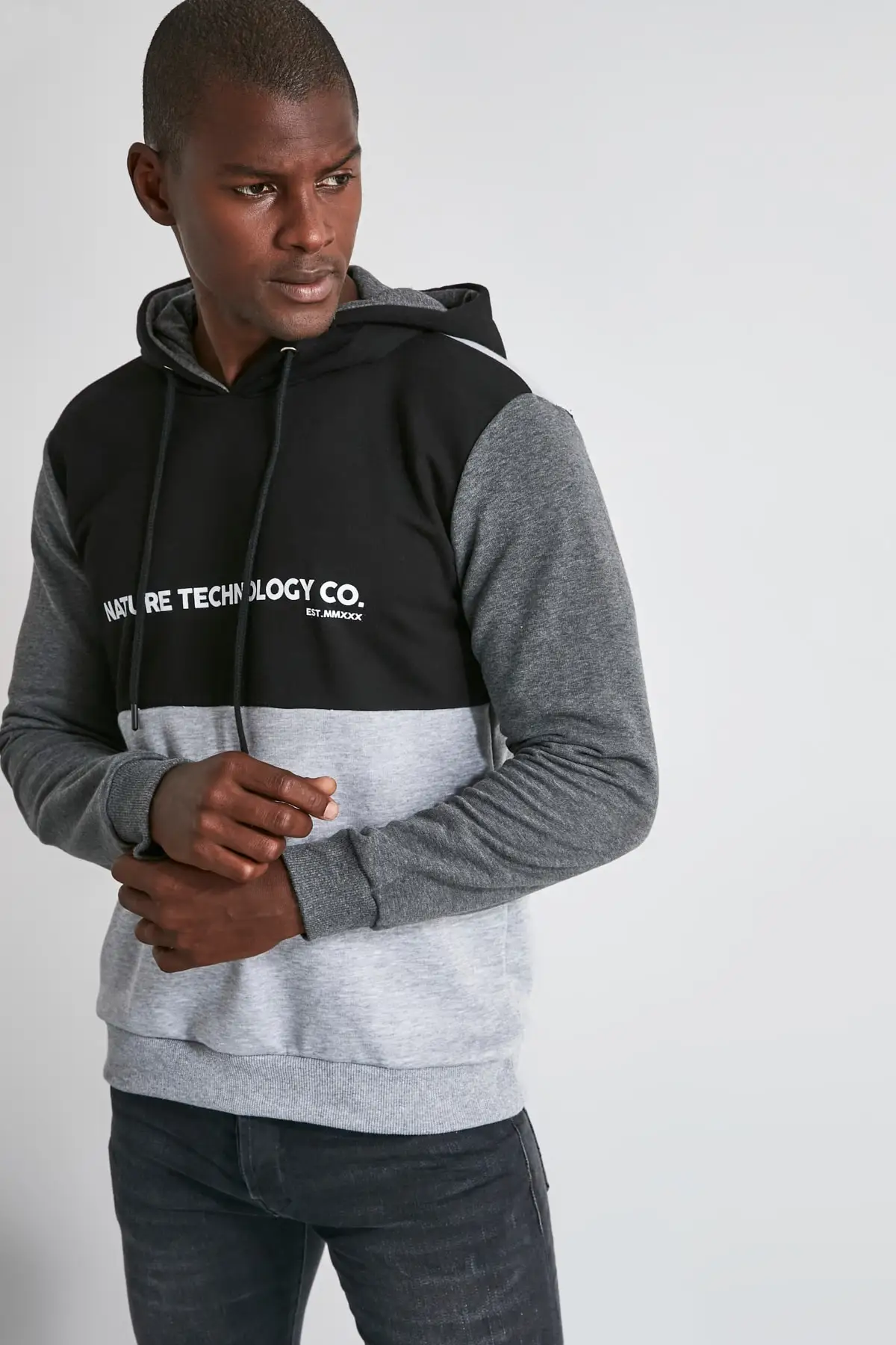 

Trendyol Men Sweatshirts TMNAW21SW0268