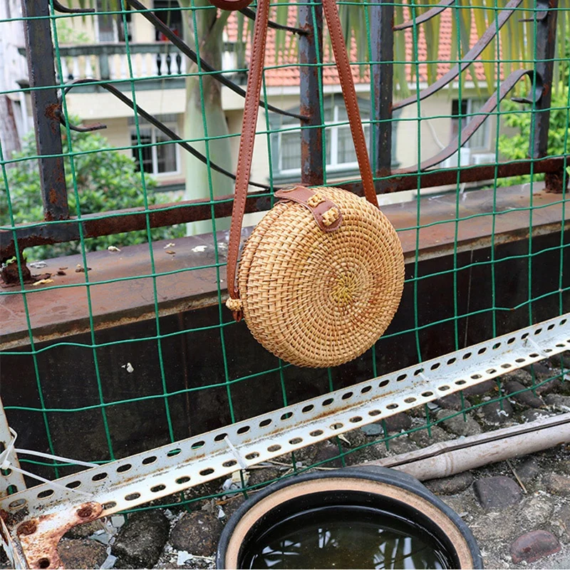 Boho круглый ротанговый сумка через плечо с регулируемым кожаный ремень женские сумки для хранения многофункциональный органайзер для макияжа