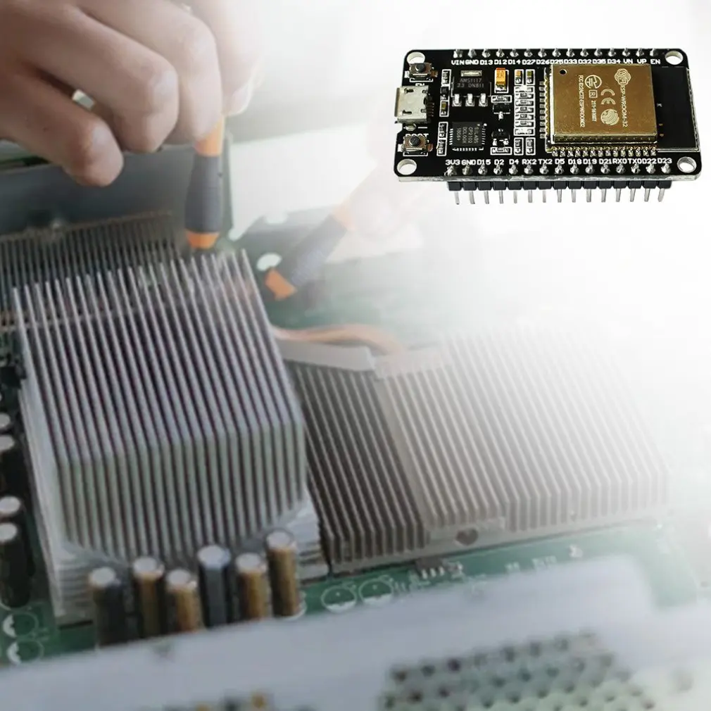 

ESP32 Development Board Wireless WiFi +Bluetooth-compatible Dual Core CP2104 Filters Module 2.4GHz RF ESP32 High Quality
