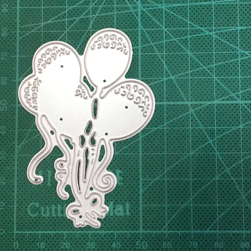 

Christmas Balloons Metal Cutting Dies stamps dies Stencils DIY Scrapbooking dies album Card Making Embossing Die Cuts Craft dies