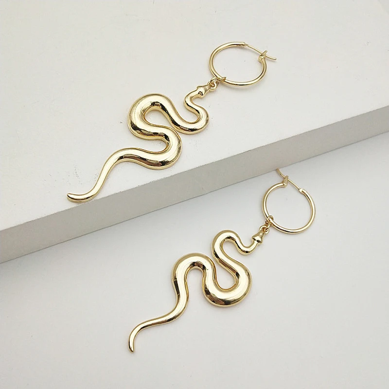 

New Snake Long Earrings Gold Color Personality Dangle Earings for Women Vintage Animal Female Statement 2020 Fashion Jewelry