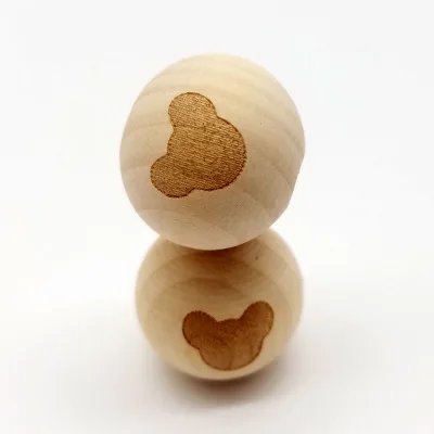 mickey 10 шт DIY ювелирные изделия 20 мм дерево цвет лазерная гравировка смайлик звезда Корона Слон Лотос деревянный шарик серьги браслет аксессуары - Цвет: mickey