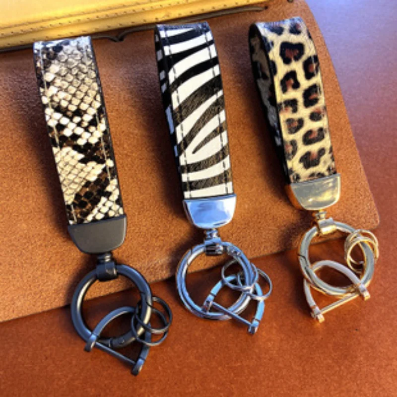 

Multicolor Leather Lanyard Keychain Men Women Square Pattern Gunmetal Buckle Car Key Ring Holder Jewelry Gift keychain charms