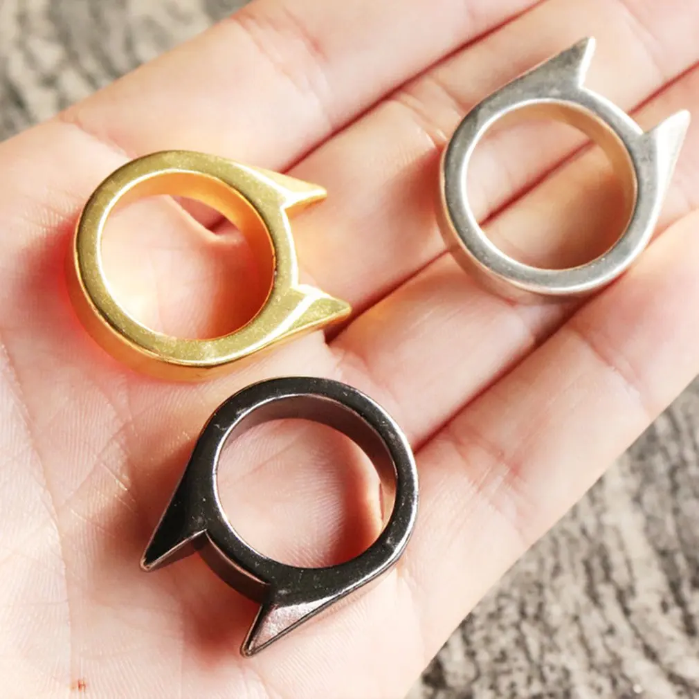 

1Pcs Women Men Safety Survival Ring Tool Self Defence Stainless Steel Ring Finger Defense Ring Tool Silver Gold Black Color