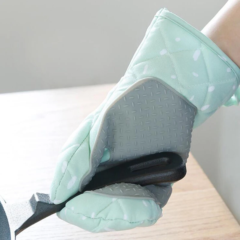 

New 1 Pair Microwave Glove BBQ Oven Baking Hot Pot Mitts Cooking Heat Resistant Kitchen Mittens