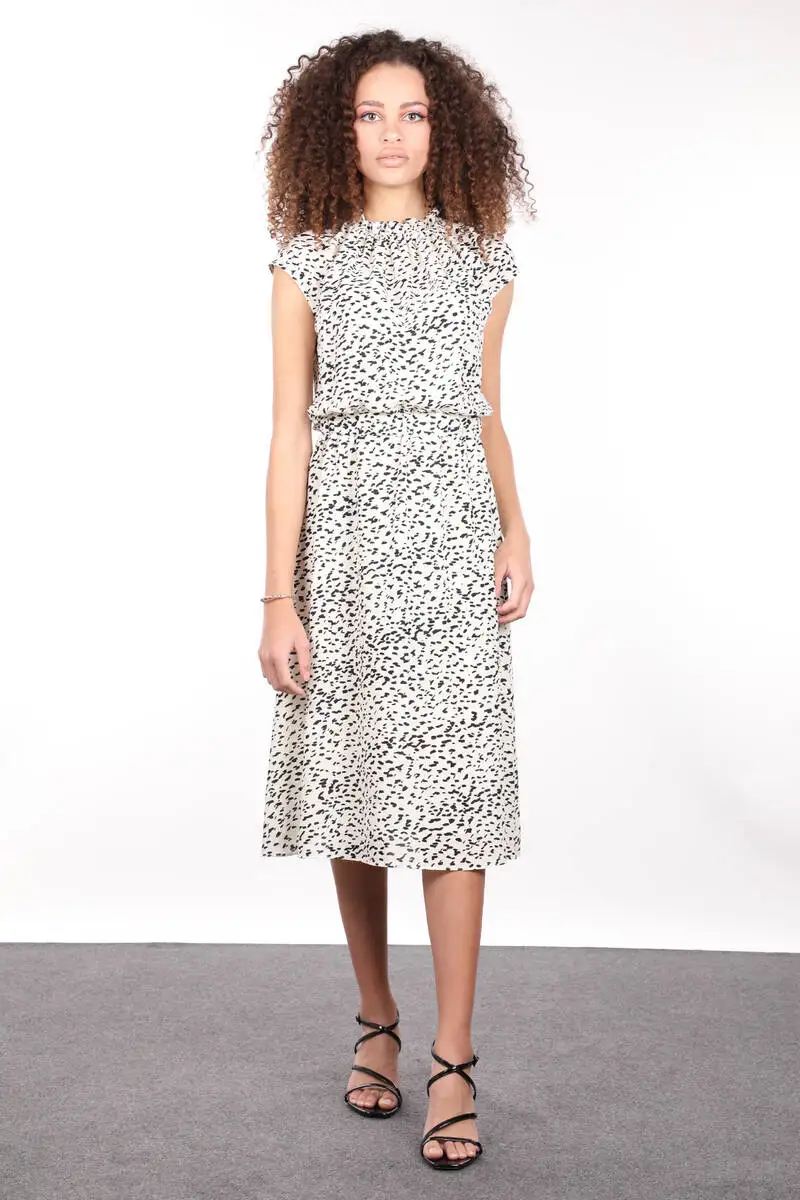 

Raw white Patterned Colar Wheel Frilly Sleeveless Women Dress