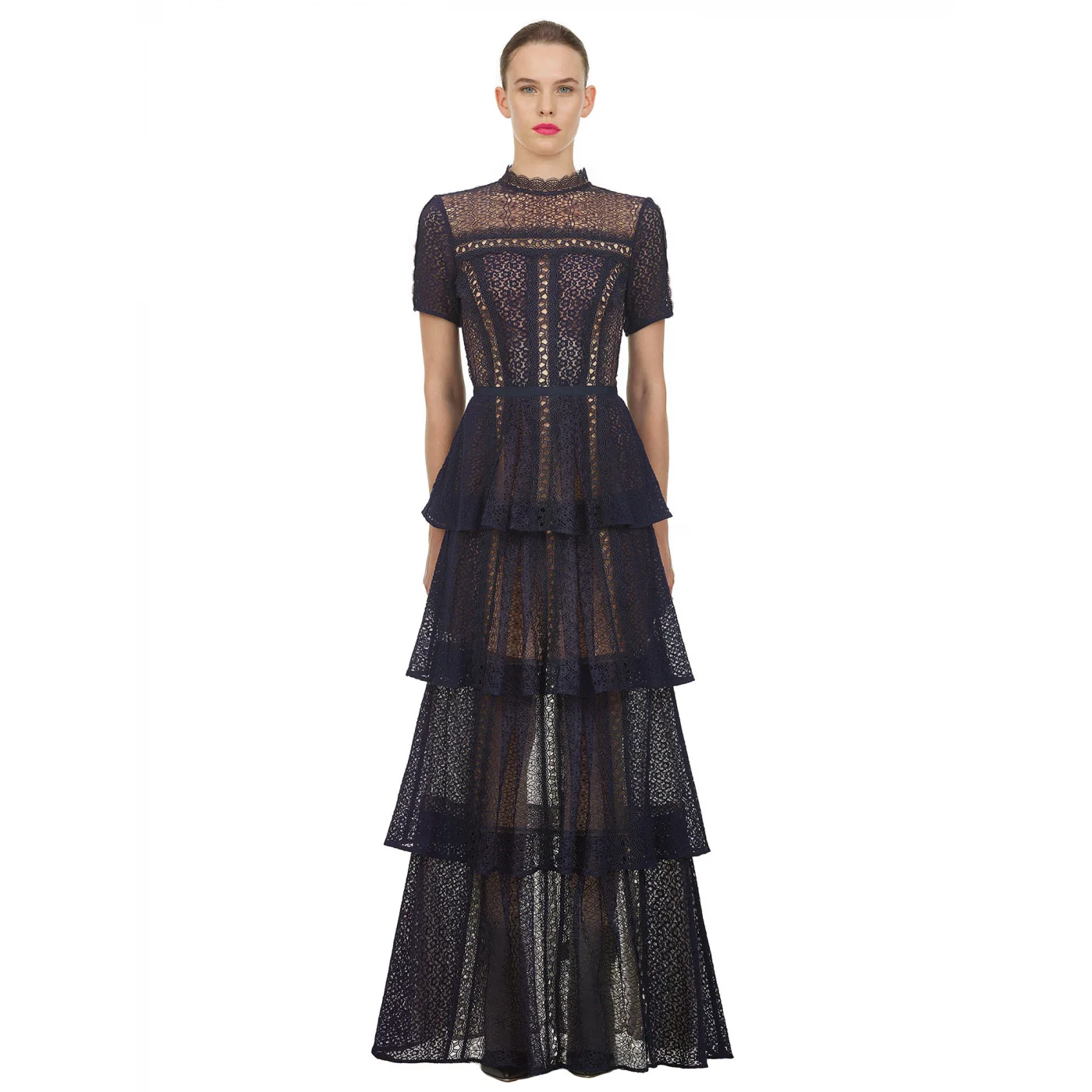 Женское длинное кружевное вечернее платье винтажное дизайнерское модельное с
