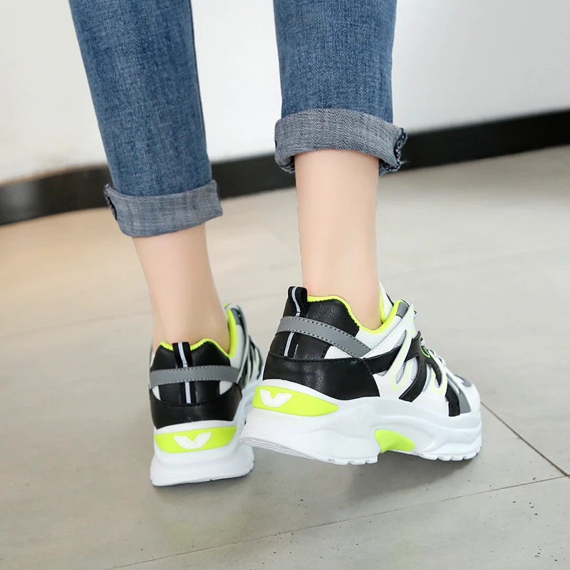 Спортивные женские кроссовки визуально увеличивающие рост дышащая женская