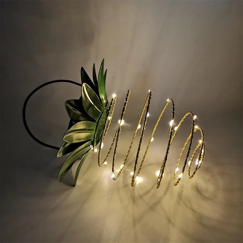 

30LED Outdoor Garden Pineapple Solar Lights Hanging Light Waterproof Lamp Night Lights Iron Wire Home Lawn Decor Energy-saving