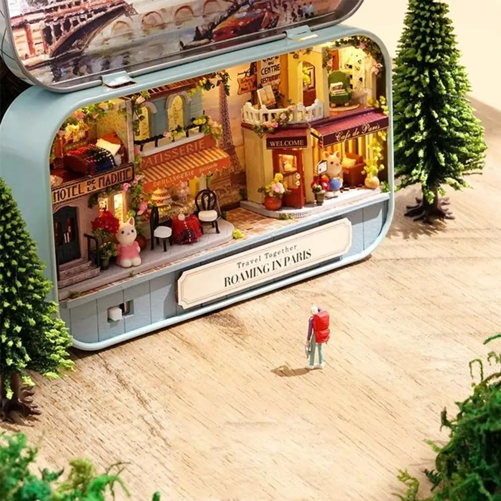 

DIY 3D Doll House Handmade Funny Box Theatre Miniature Box Cute Dollhouses Assemble Kits Gift Toys DIY hut (without glass cover)