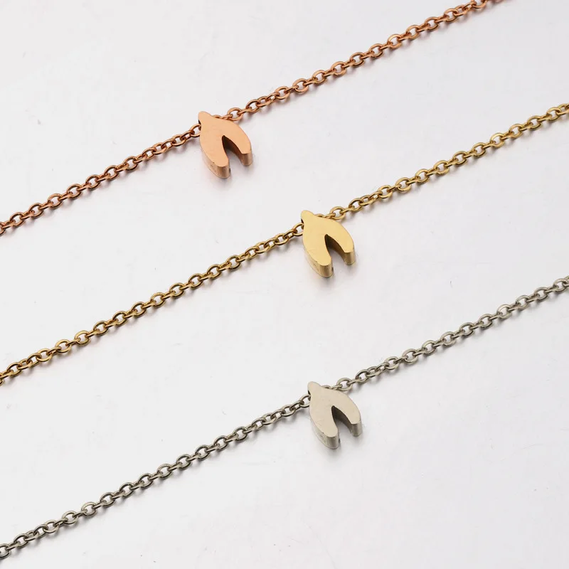 Браслет-цепочка из нержавеющей стали с подвеской в виде рыбьего Кита и хвоста |