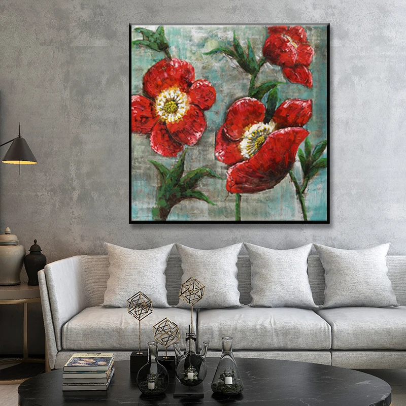 Картина из трех красных цветов и зеленых листьев в стиле ретро винтажная на