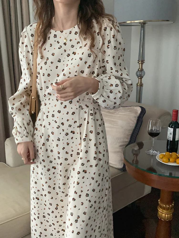 

Croysier Dresses For Women 2021 Fashion Round Neck Elegant Vintage Floral Print Dress Long Sleeve Belted Corduroy Midi Dress