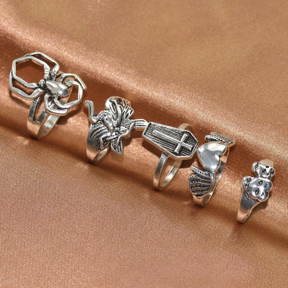 

Vintage Ring for Womens Angel Wings Silver Plated Butterfly Gothic Punk Snake Skull Ring Delicate Party Jewelry Gifts