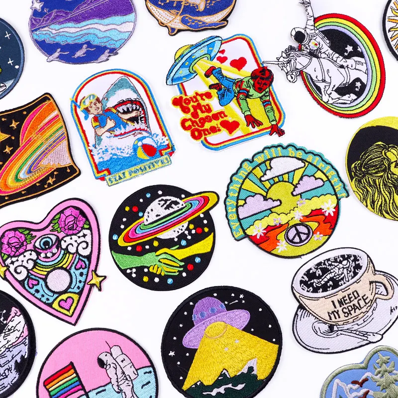 Нашивка с космическим рисунком нашивки вышивкой на одежде аппликация сделай сам