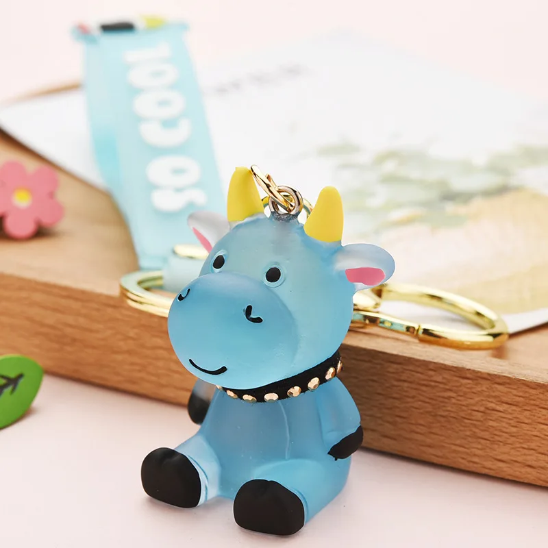

Fashion Year Of The Ox Acrylic Sitting Key Chain Keychain Handbag Accessories Cute Cartoon Cow Book Bag Pendant Gift