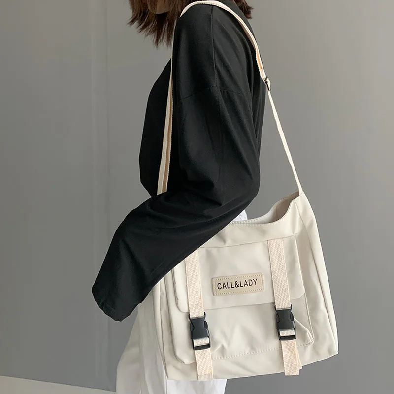 

Nylon Waterproof Canvas Schoolbag Fashionable Japanese Style Simple Messenger Bag Korean Postman Bag