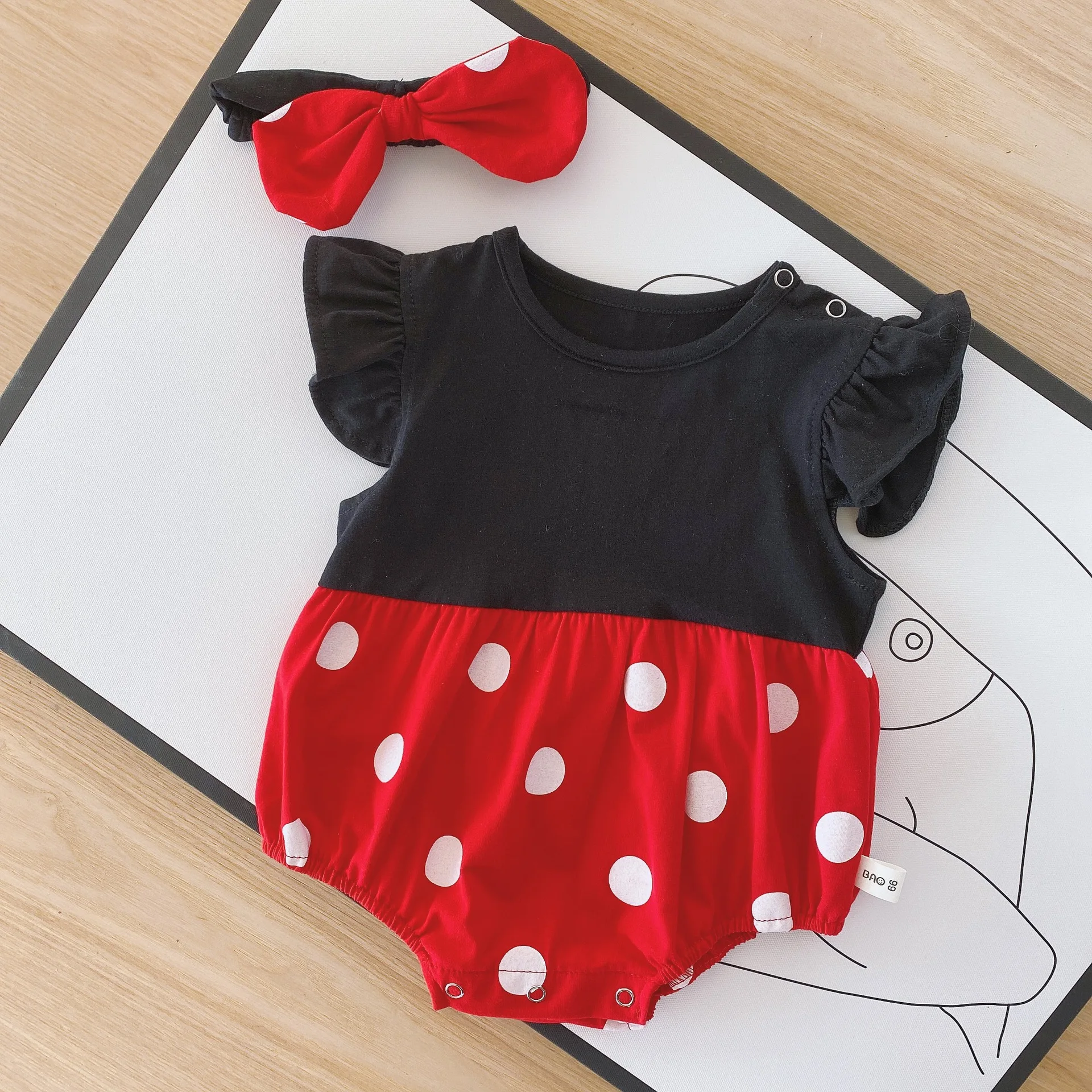 

Summer baby bodysuit girl retro floral romper newborn fashion 6-24M rompers send bow hairband