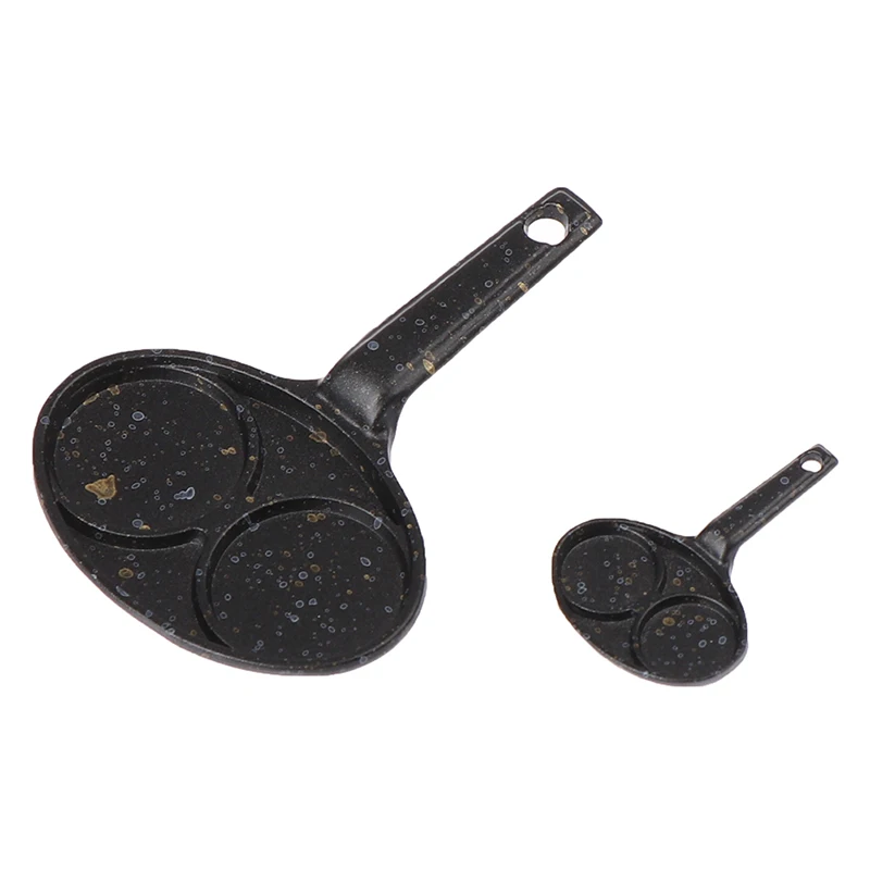 

1pc Mini Double Hole Frying Pan Model Kitchen Accessories 1:12 Dollhouse Miniature