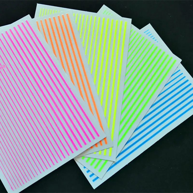 1 шт. 3D флуоресцентный Стикеры кривая полоса линии ногти s клейкой чередование