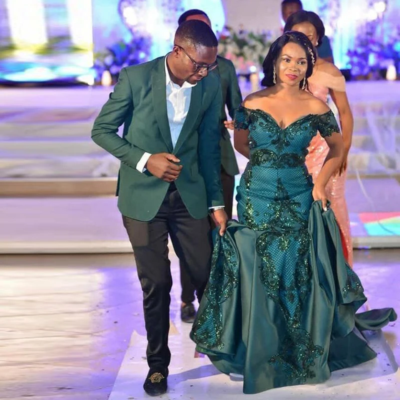 

Green Off The Shoulder Sequined Evening Dresses Plus Size Sweep Train Satin Mermaid Prom Gown Appliques Long Party Dress