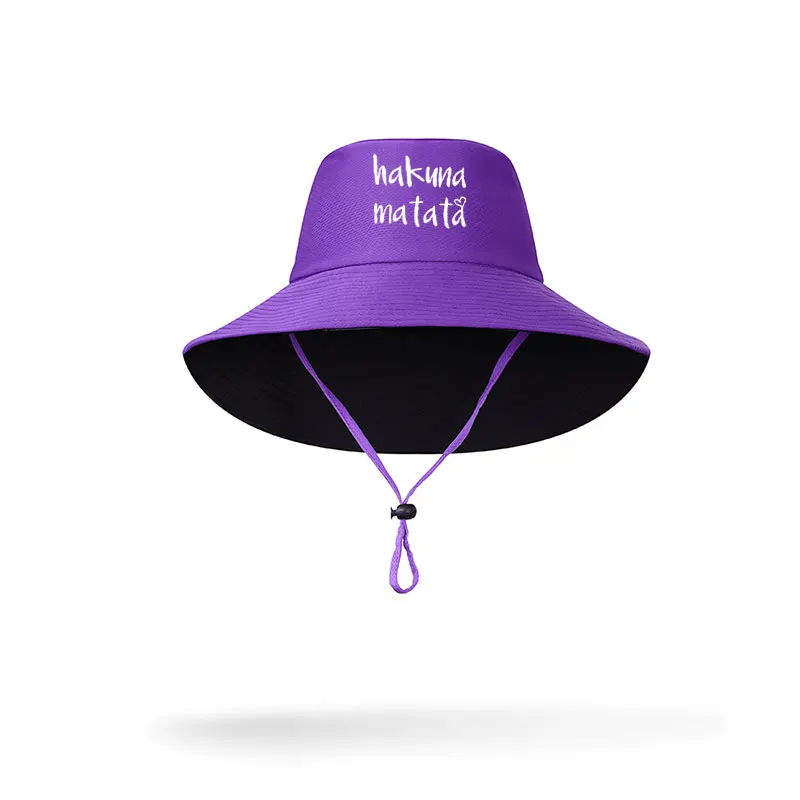 Женская летняя рыбацкая шляпа с широкими полями и защитой от УФ-лучей "Hakuna Matata".