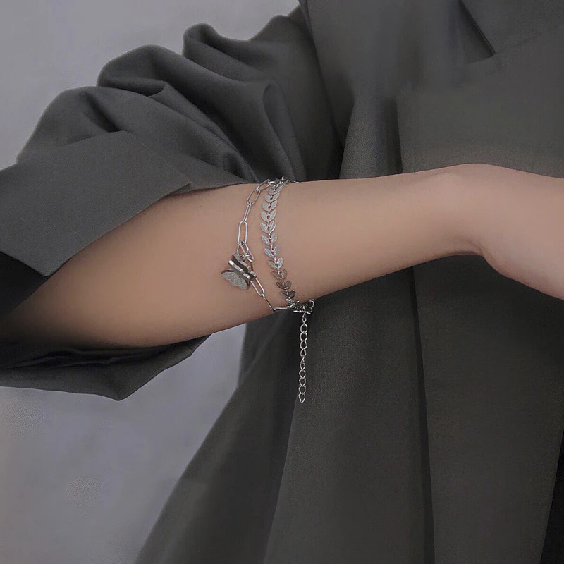 

Modern Jewelry Chain Bracelet Hot Selling Two Layer Silvery Plating Metal Leafs Butterfly Charm Bracelet For Women Gifts