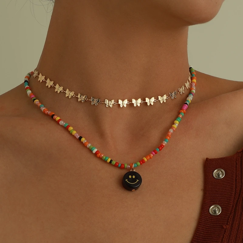 

Vintage Multilayer Color Beads Butterfly Choker Necklace Fashion Women Round Face Tassel Gold Charm Chain Necklace Jewelry gift