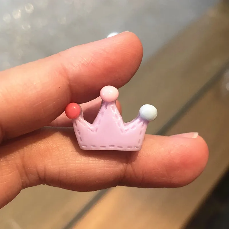 10 шт. оптовая продажа разноцветные аксессуары значок императорской короны из