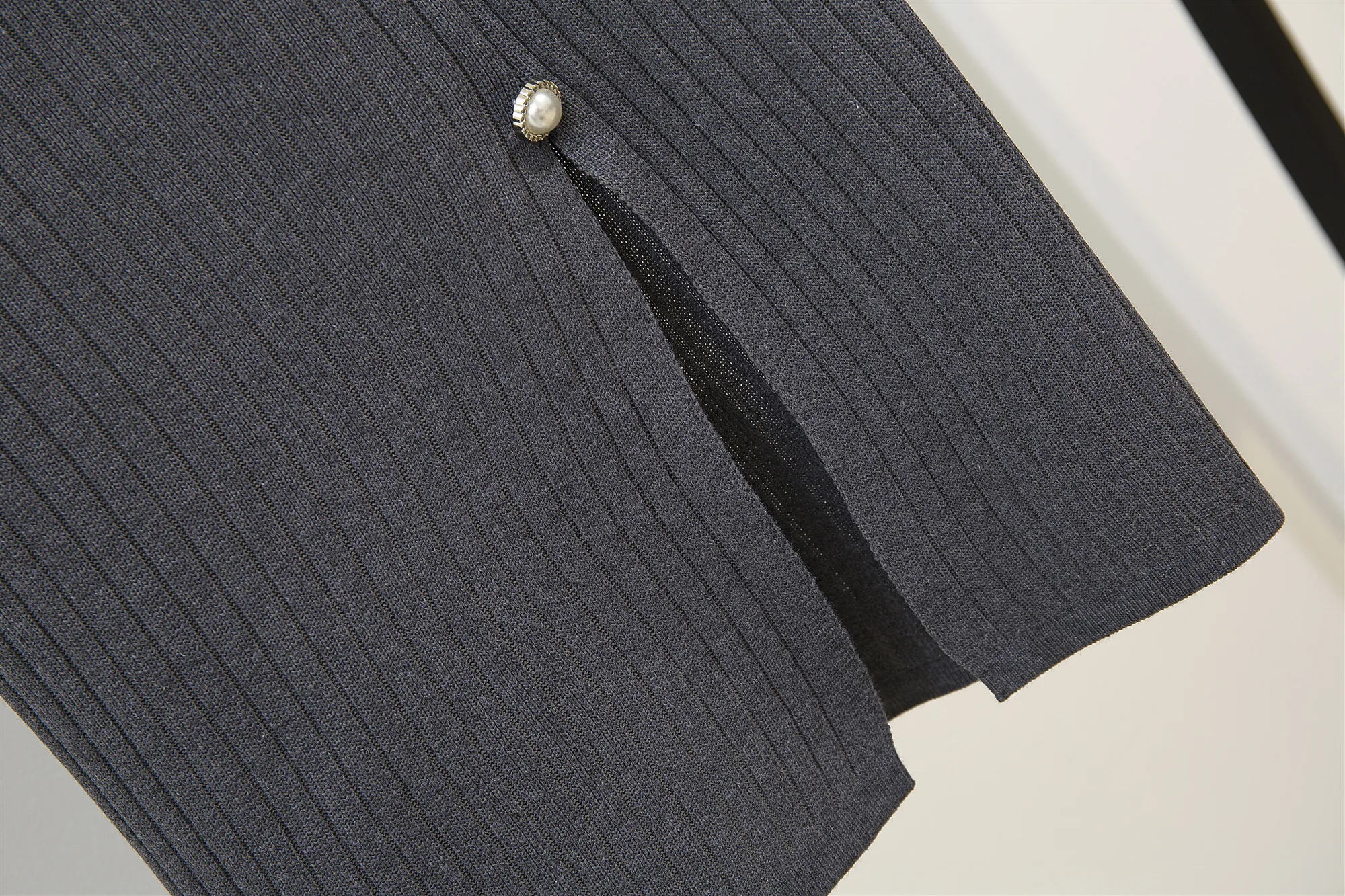 

Knitted Women Skirts 2019 Korean Style Long Skirts Womens Maxi Skirt Beading Faldas Mujer Moda 2019 Split Falda Larga