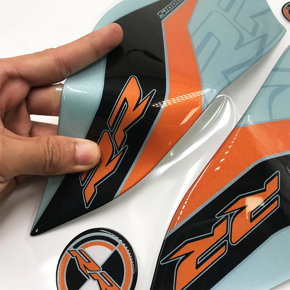 Резиновые противоскользящие 3D наклейки на мотоцикл боковые газовые коленные