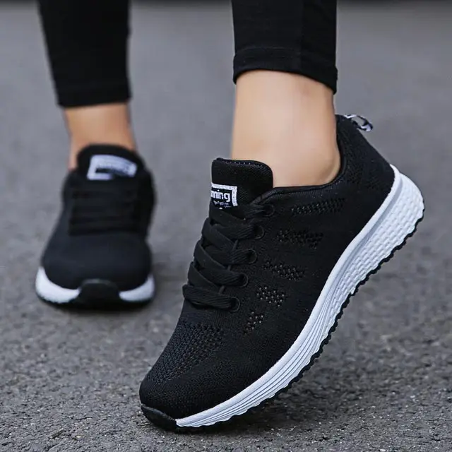 

Women's Running Shoes Krasaovki Women's Sports Shoes Low Top Women's Shoes Sneakers Breath Women Sport Sneakers Oversize Tennis