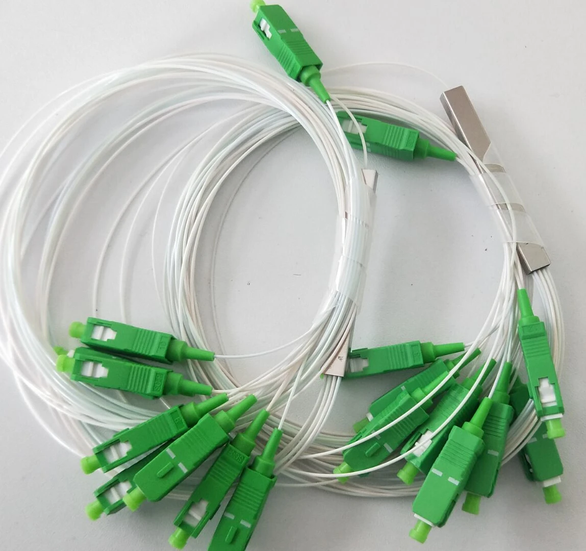 Бесплатная доставка 10 шт./лот 1X2 1X4 1X8 1X16 1X32 PLC SC/APC SM 0 9 мм G657A1 ПВХ 1 м FTTH