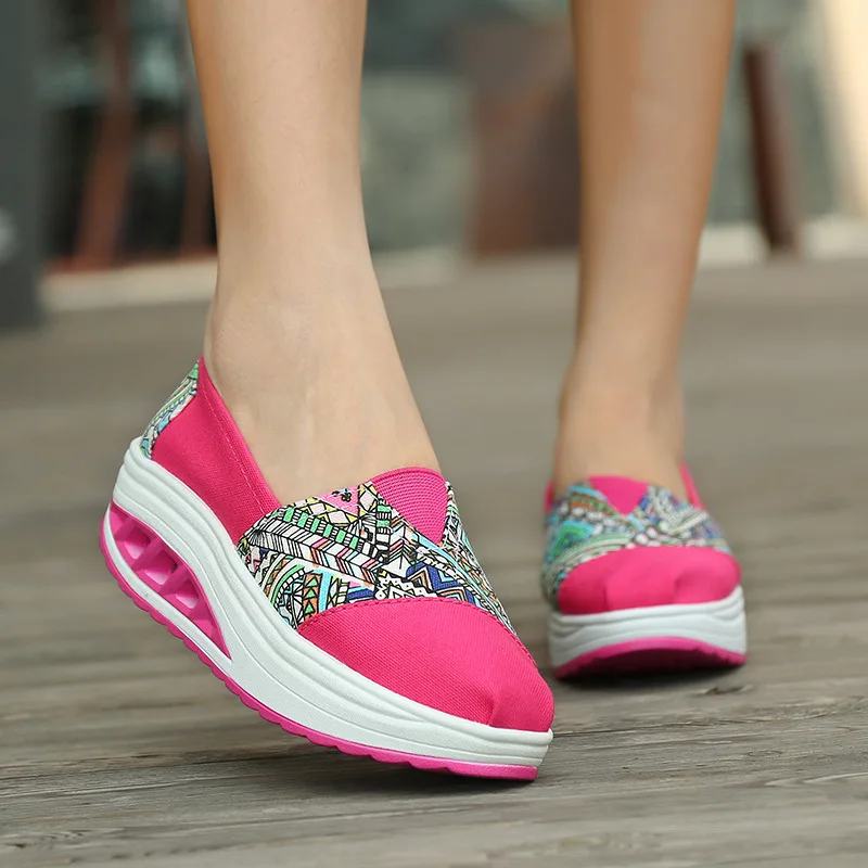 Повседневная женская обувь Туфли с подошвой из вулканизированной резины Лоферы