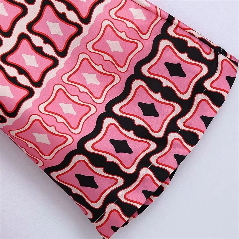 

MESTTRAF Women 2021 Fashion Geometric Print Flare Pants Vintage High Waist Zipper Female Trousers Streetwear