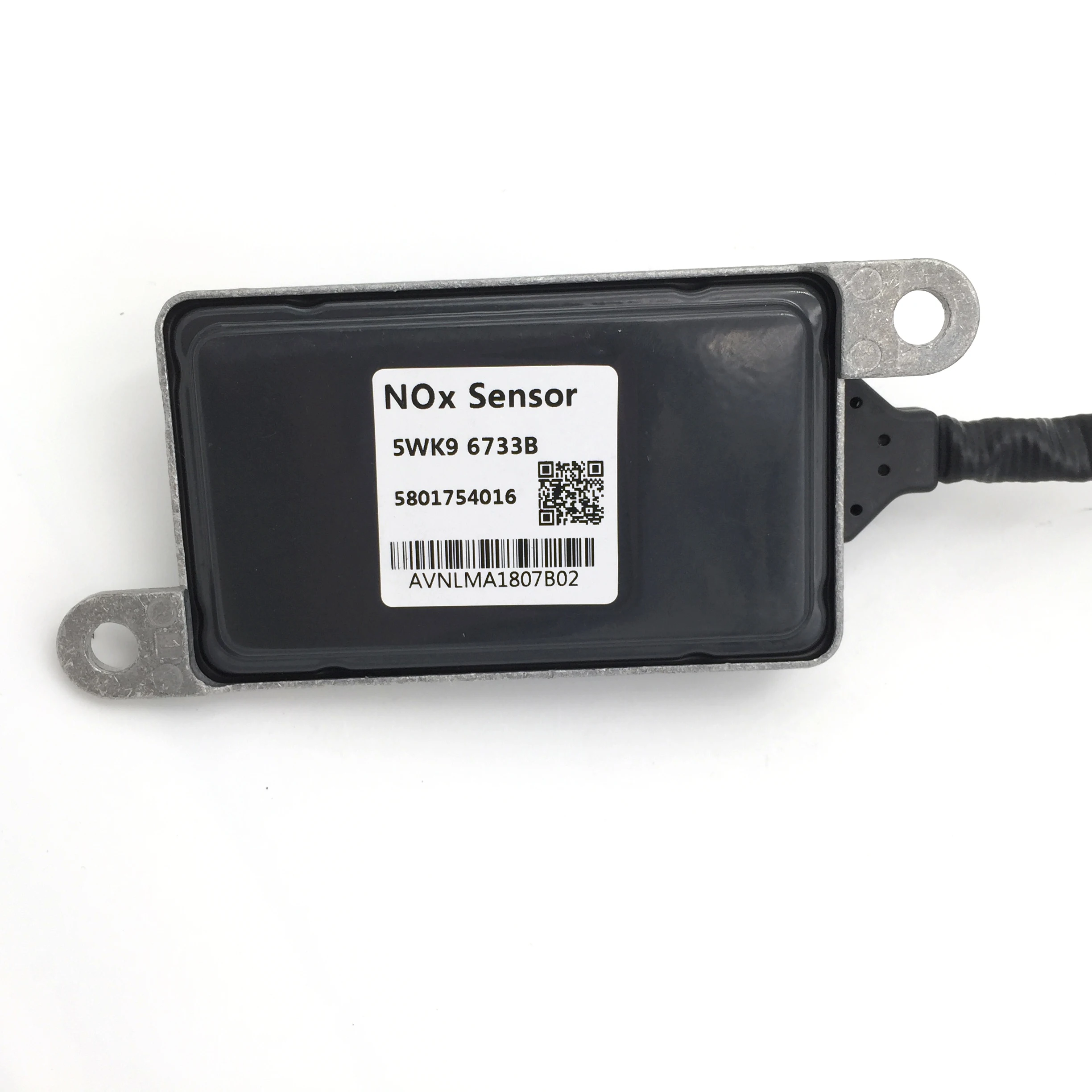 

Truck parts NOx Sensor Nitrogen oxide sensor 5WK9 6733B 5801754016
