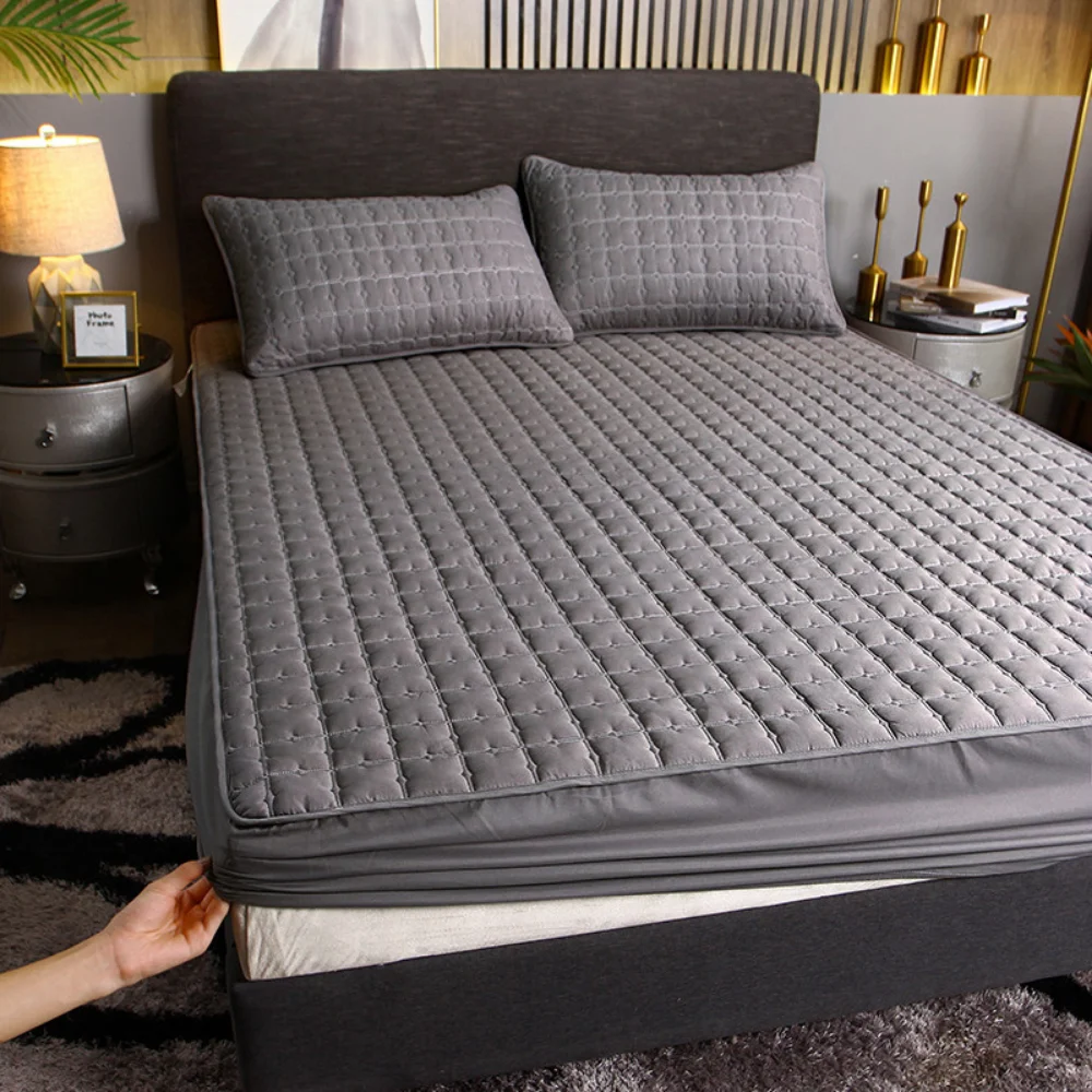 Комплект серого постельного белья ADOREHOUSE тисненый наматрасник наволочки