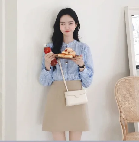 Рубашка в синюю клетку с круглым вырезом летняя Женская Повседневная белая