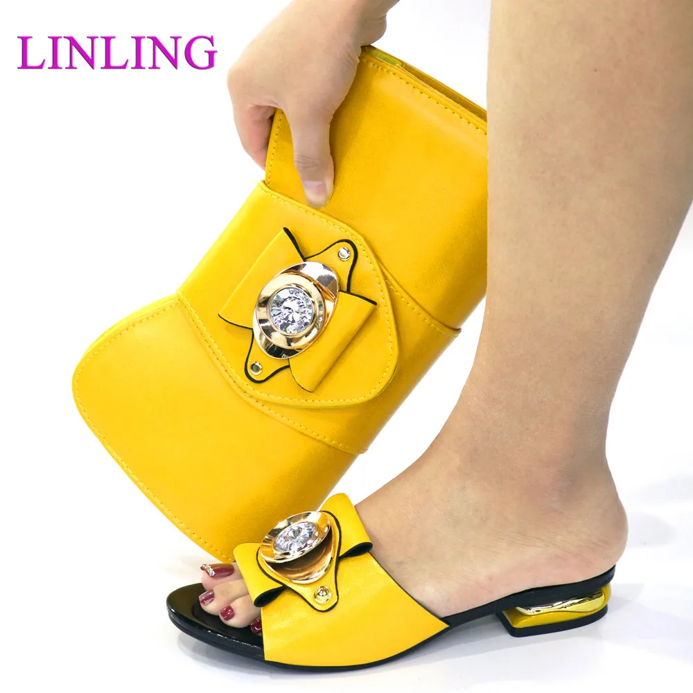 

African Shoes and Bag Set Decorated with Rhinestone Summer High Heeled Shoes for Women Italian Shoes with Matching Bags 2021