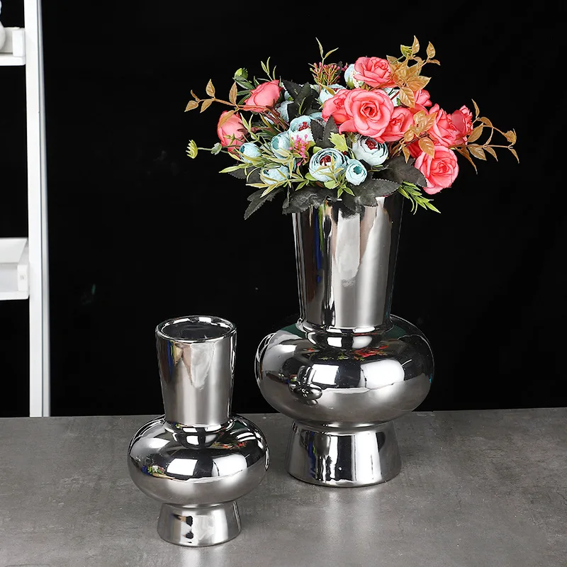 

Luxury Silver Ceramic Vase Decorationo Nordic Creative Countertop Vase Flower Arrangement Modern Home Living Room Decoration