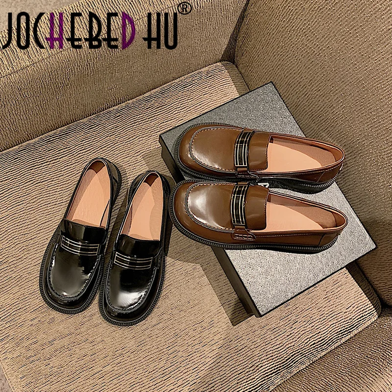 

【JOCHEBED HU】leather shoes women's British style women's shoes leather single shoes women's flat bottomed lazy people's Loafers