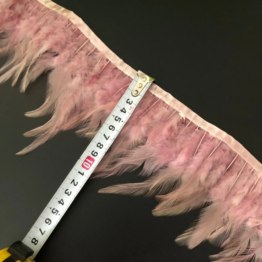 10 ярдов окрашенная кожа розовый Петух Перья отделка бахромой натуральные перья