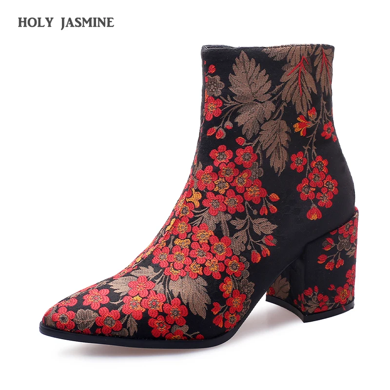 Женские ботинки с цветочной вышивкой Новинка 2019 года Модные женские ботильоны