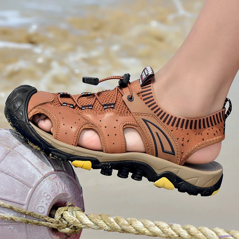 

2021 New Summer Men Leather Lightweight Sandals Outdoor Fashion Casual Beach Sandals Non-Slip Wading Roma Sandals Large Size