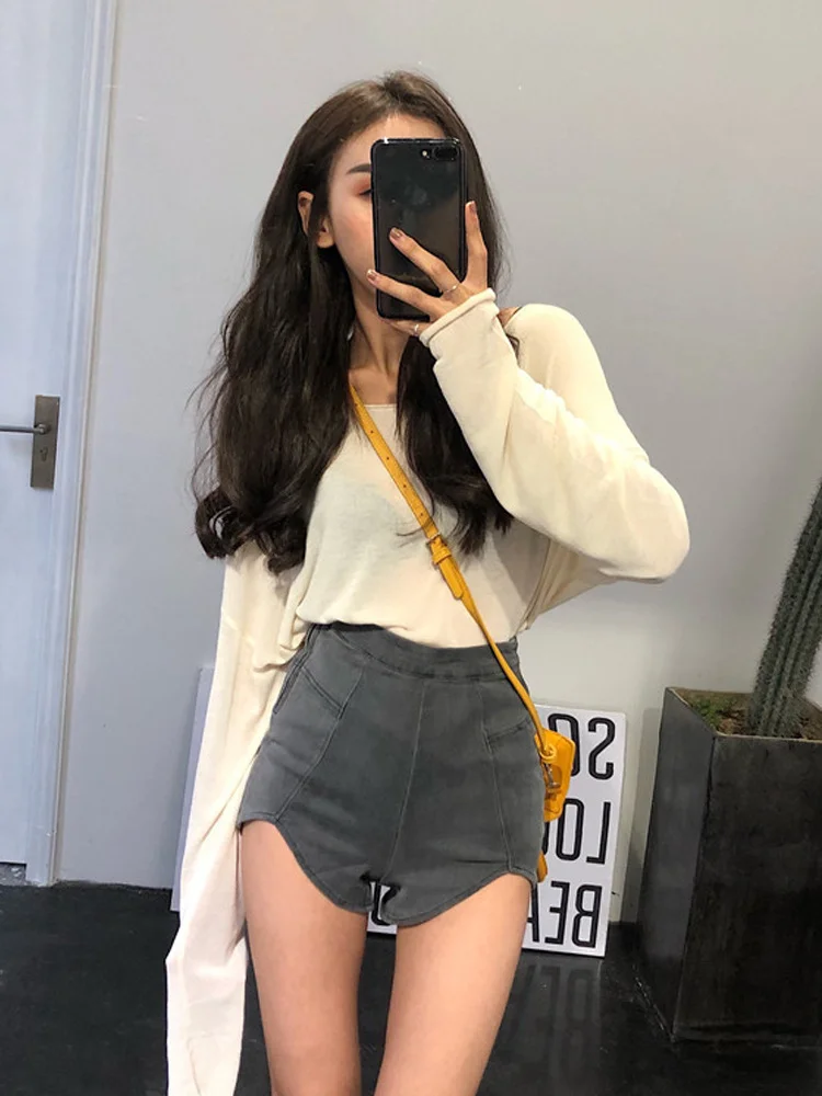 

Summer 2021 New Wide Leg Denim Shorts Women's Loose Thin Rolled Jeans Short Pants Casual Straight Retro High Waisted Shorts